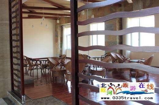 南戴河森林木屋别墅度假村